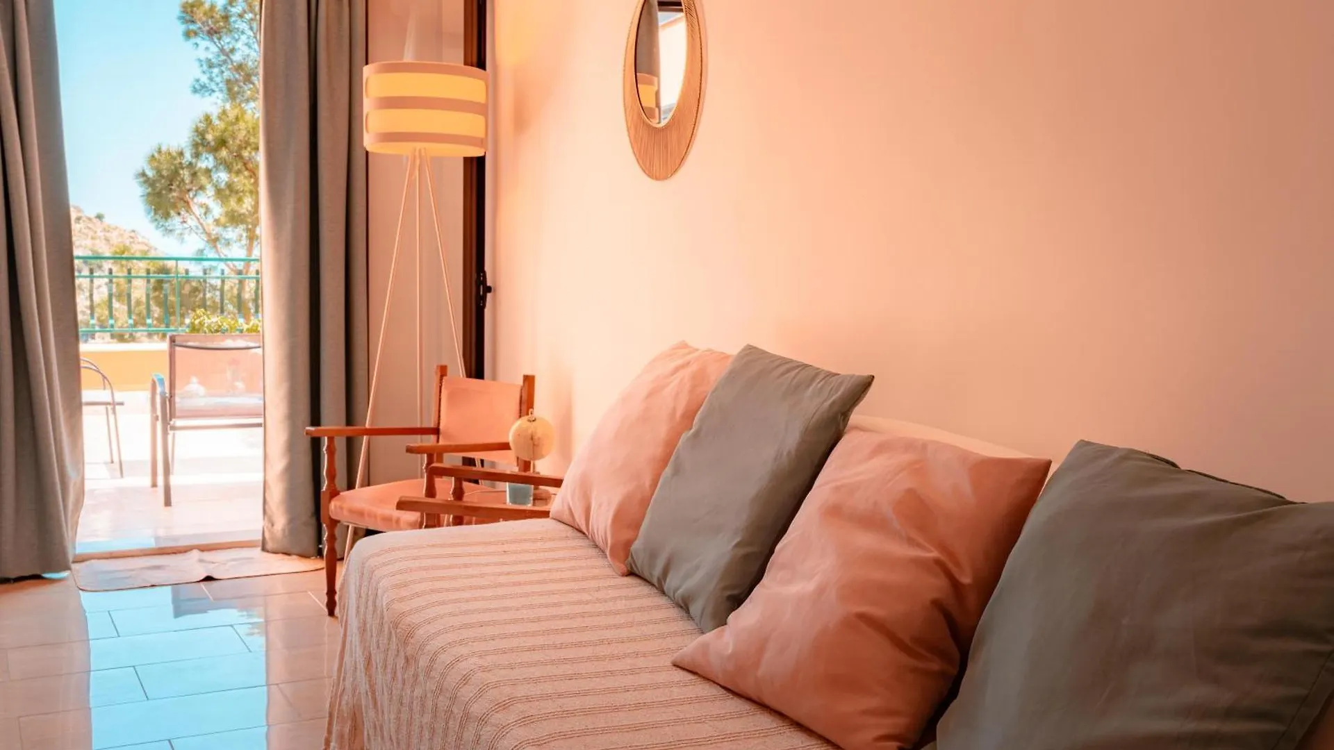 タオルミーナ Pascia Madonna Rocca Bed & Breakfast