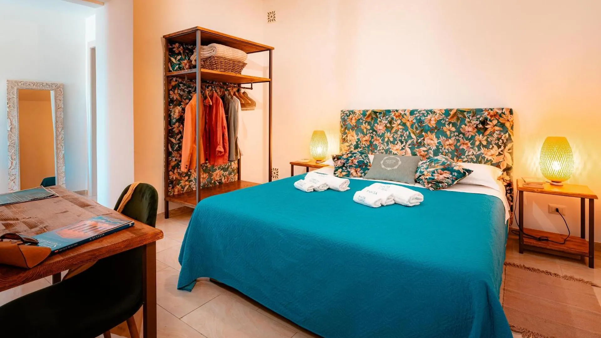 タオルミーナ Pascia Madonna Rocca Bed & Breakfast