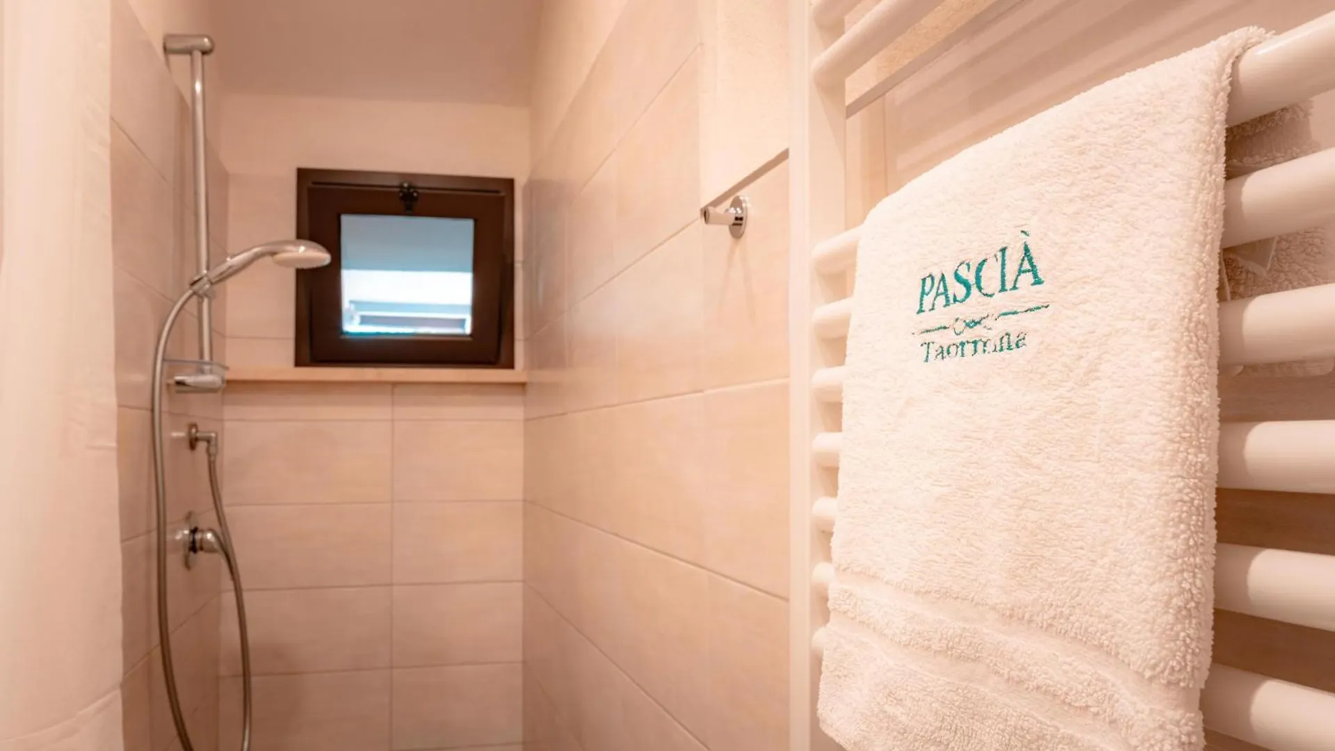 タオルミーナ Pascia Madonna Rocca Bed & Breakfast