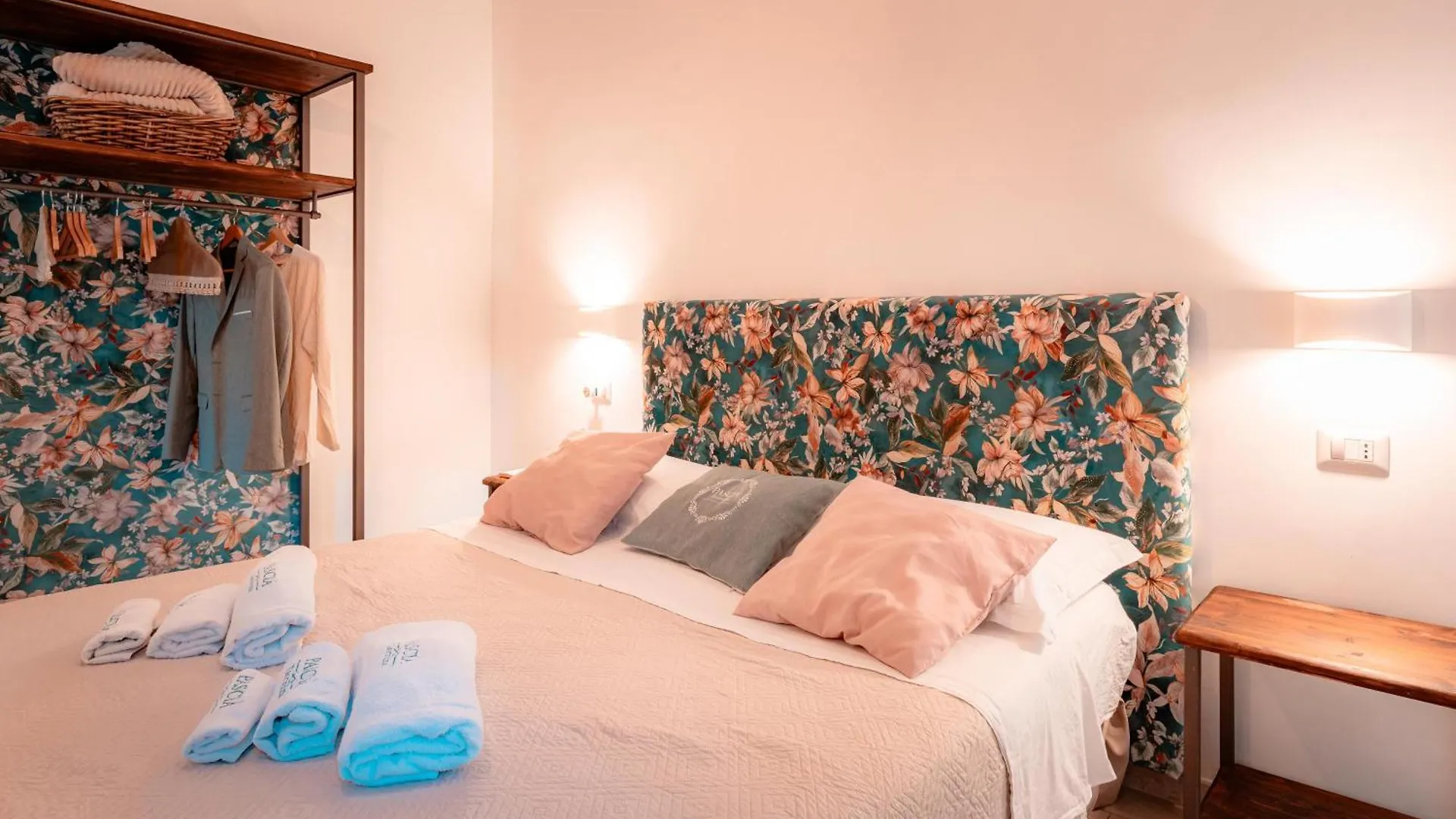 タオルミーナ Pascia Madonna Rocca Bed & Breakfast